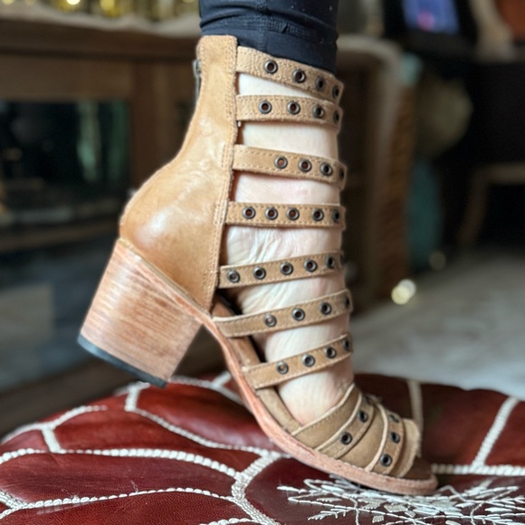 FREEBIRD leather Brown Strappy Ankle Boots - Picture 3 of 9